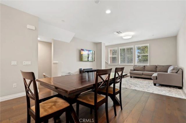 649 W Foothill Boulevard 2, Glendora, CA 91741