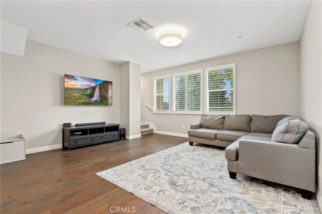 649 W Foothill Boulevard 2, Glendora, CA 91741