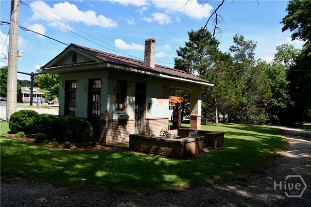 7 & 18 S Main Street, Watkinsville, GA 30677