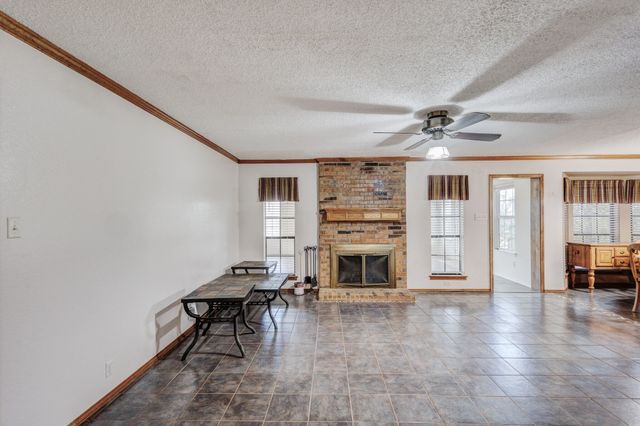 1110 Hemphill Court, Cleburne, TX 76033