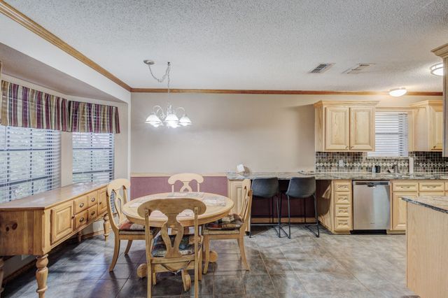 1110 Hemphill Court, Cleburne, TX 76033