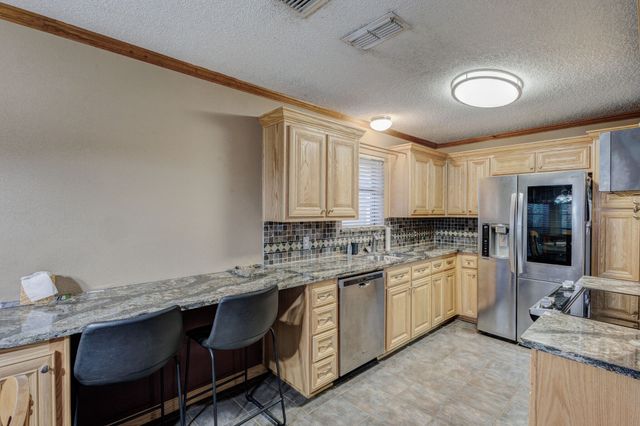 1110 Hemphill Court, Cleburne, TX 76033