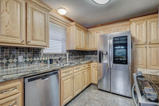 1110 Hemphill Court, Cleburne, TX 76033