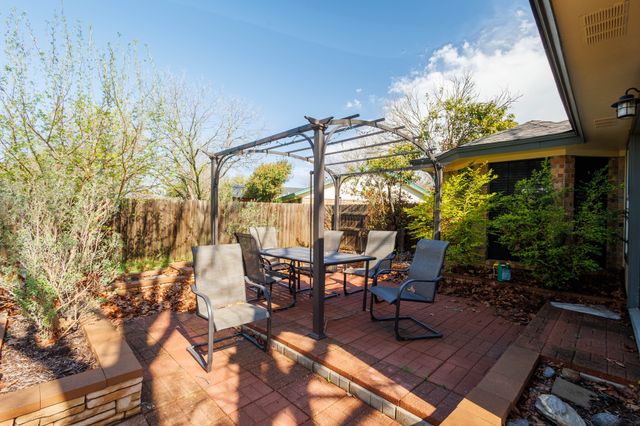 1110 Hemphill Court, Cleburne, TX 76033