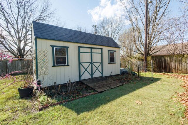 1110 Hemphill Court, Cleburne, TX 76033