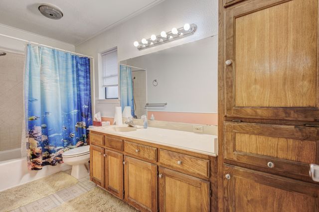 1110 Hemphill Court, Cleburne, TX 76033