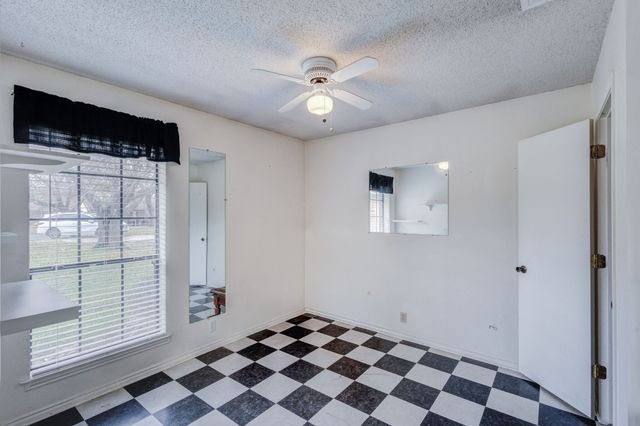 1110 Hemphill Court, Cleburne, TX 76033