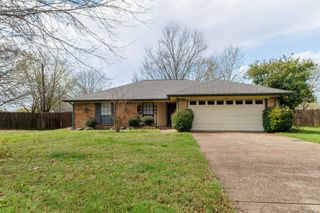 1110 Hemphill Court, Cleburne, TX 76033