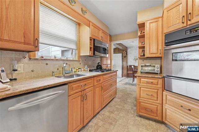 11-04 Harrison Drive, Fair Lawn, NJ 07410