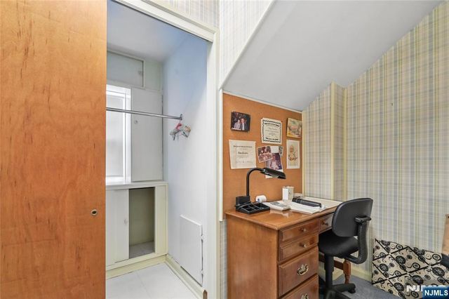 11-04 Harrison Drive, Fair Lawn, NJ 07410
