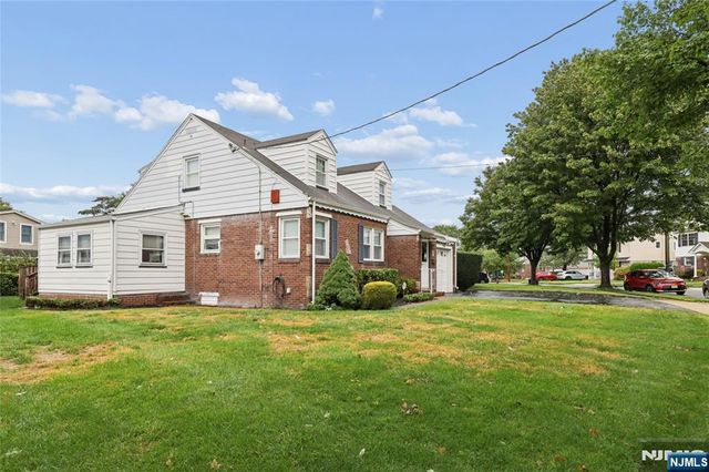 11-04 Harrison Drive, Fair Lawn, NJ 07410