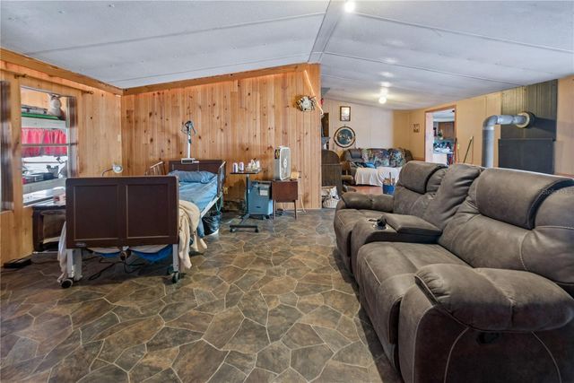 383 NE 355TH AVENUE, Old Town, FL 32680