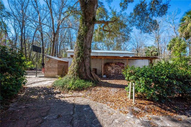 383 NE 355TH AVENUE, Old Town, FL 32680