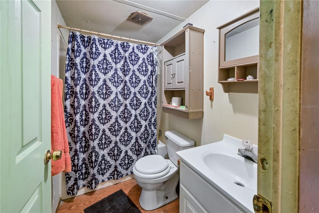 Image 16 of property listing at 383 NE 355TH AVENUE, Old Town, FL 32680