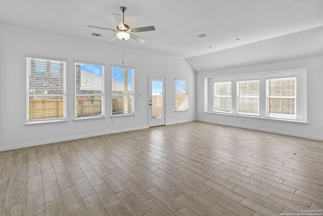 1248 Fox Wing Way, New Braunfels, TX 78132