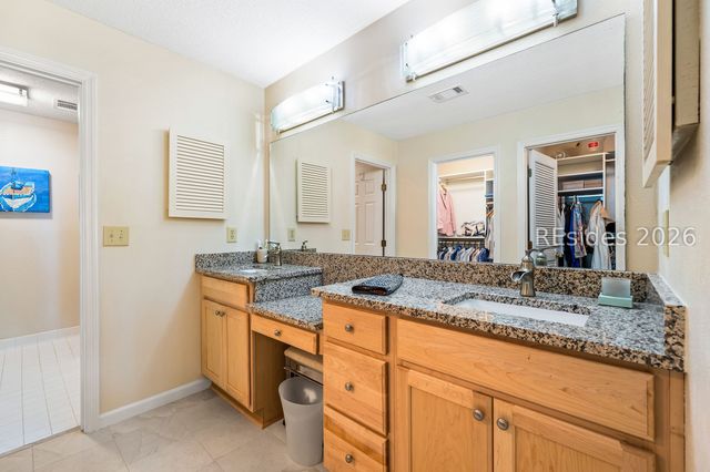 71 Skull Creek Dr Apt B101, Hilton Head Island, SC 29926