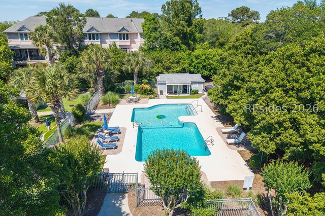 71 Skull Creek Dr Apt B101, Hilton Head Island, SC 29926