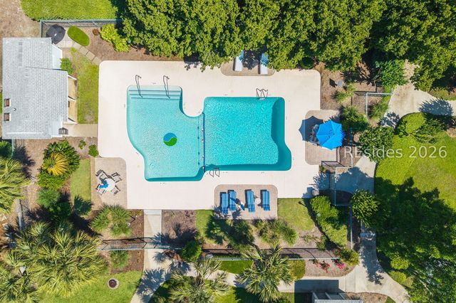 71 Skull Creek Dr Apt B101, Hilton Head Island, SC 29926