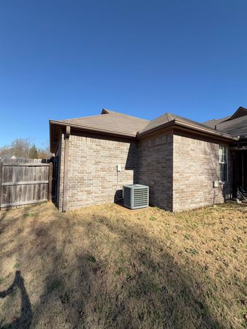 1725 SOUTHALL ST, Cordova, TN 38016