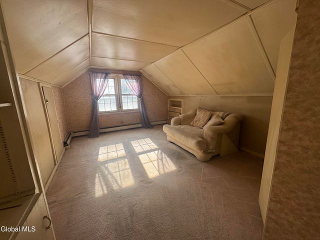 39 Reber Street, Colonie, NY 12205