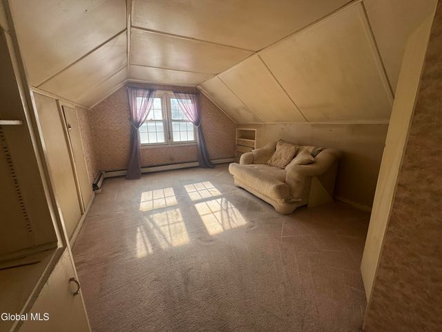 39 Reber Street, Colonie, NY 12205