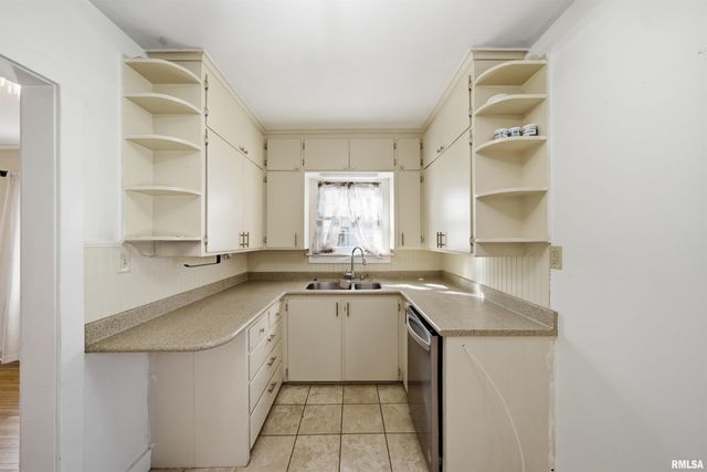 269 S THORNCREST Avenue, Creve Coeur, IL 61610