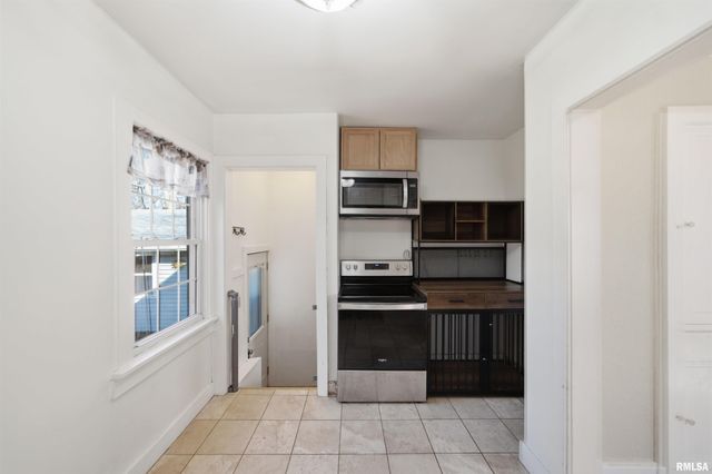 269 S THORNCREST Avenue, Creve Coeur, IL 61610