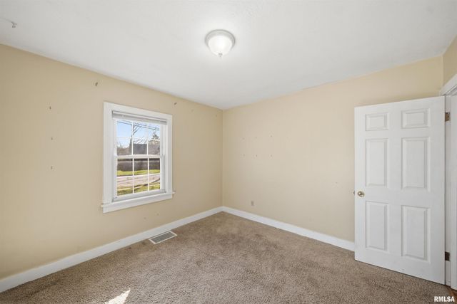 269 S THORNCREST Avenue, Creve Coeur, IL 61610