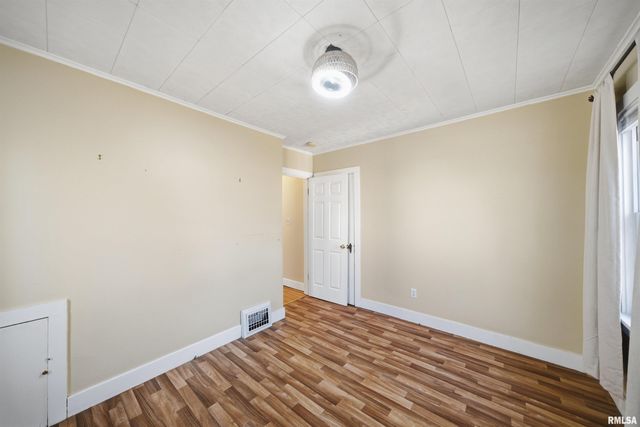 269 S THORNCREST Avenue, Creve Coeur, IL 61610