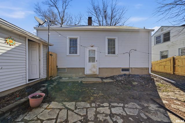 269 S THORNCREST Avenue, Creve Coeur, IL 61610