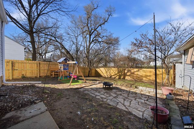 269 S THORNCREST Avenue, Creve Coeur, IL 61610