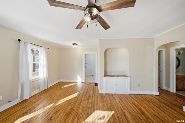 269 S THORNCREST Avenue, Creve Coeur, IL 61610