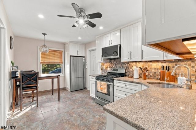 26 Mount Vernon St, Nutley Twp., NJ 07110