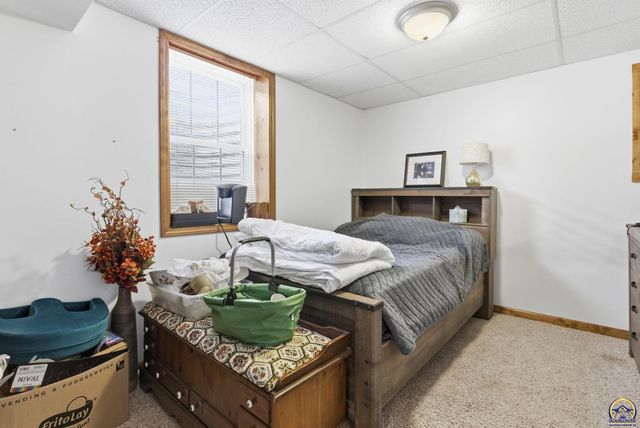4007 NW Fielding TER, Topeka, KS 66618