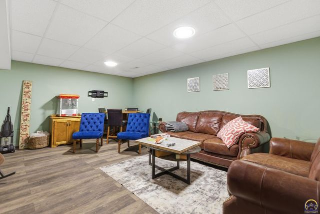 4007 NW Fielding TER, Topeka, KS 66618