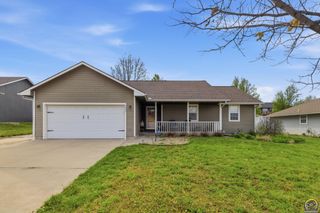 4007 NW Fielding TER, Topeka, KS 66618