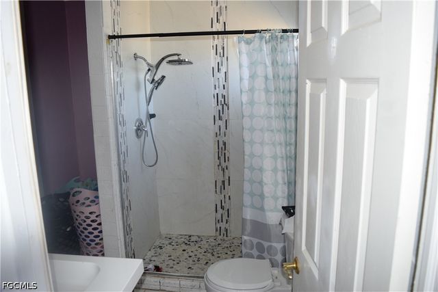 17 Colorado RD, Lehigh Acres, FL 33936