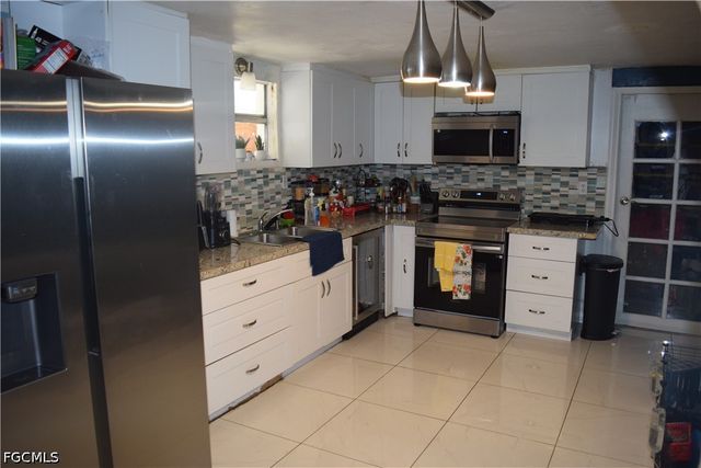 17 Colorado RD, Lehigh Acres, FL 33936