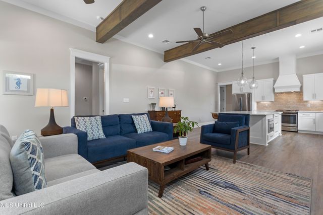 205 Caron Lane, Bay Saint Louis, MS 39520