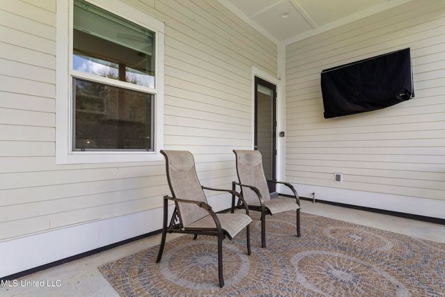 205 Caron Lane, Bay Saint Louis, MS 39520