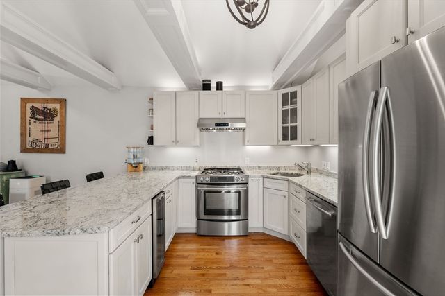 37 Mount Vernon St 2, Boston, MA 02129