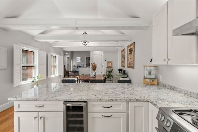 37 Mount Vernon St 2, Boston, MA 02129