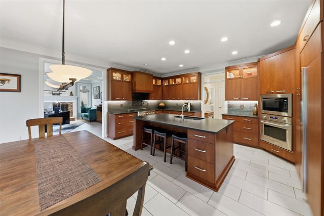 1023 Tulip Tree Lane, West Des Moines, IA 50266