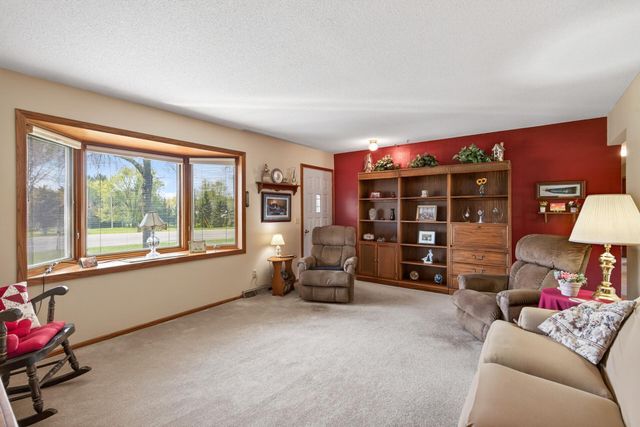 15215 Ramsey Boulevard NW, Anoka, MN 55303