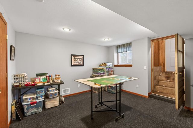 15215 Ramsey Boulevard NW, Anoka, MN 55303