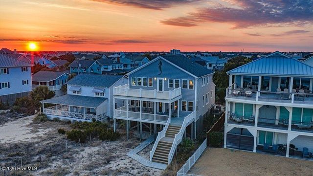 19 & 13 E Charlotte Street, Wrightsville Beach, NC 28480