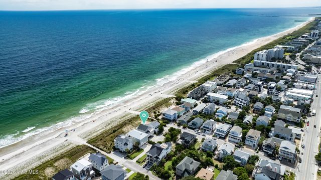 19 & 13 E Charlotte Street, Wrightsville Beach, NC 28480