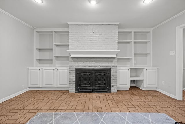 3316 S Cameron Ave., Tyler, TX 75701