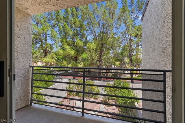 6250 West Flamingo Road 93, Las Vegas, NV 89103
