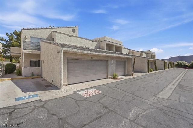 6250 West Flamingo Road 93, Las Vegas, NV 89103